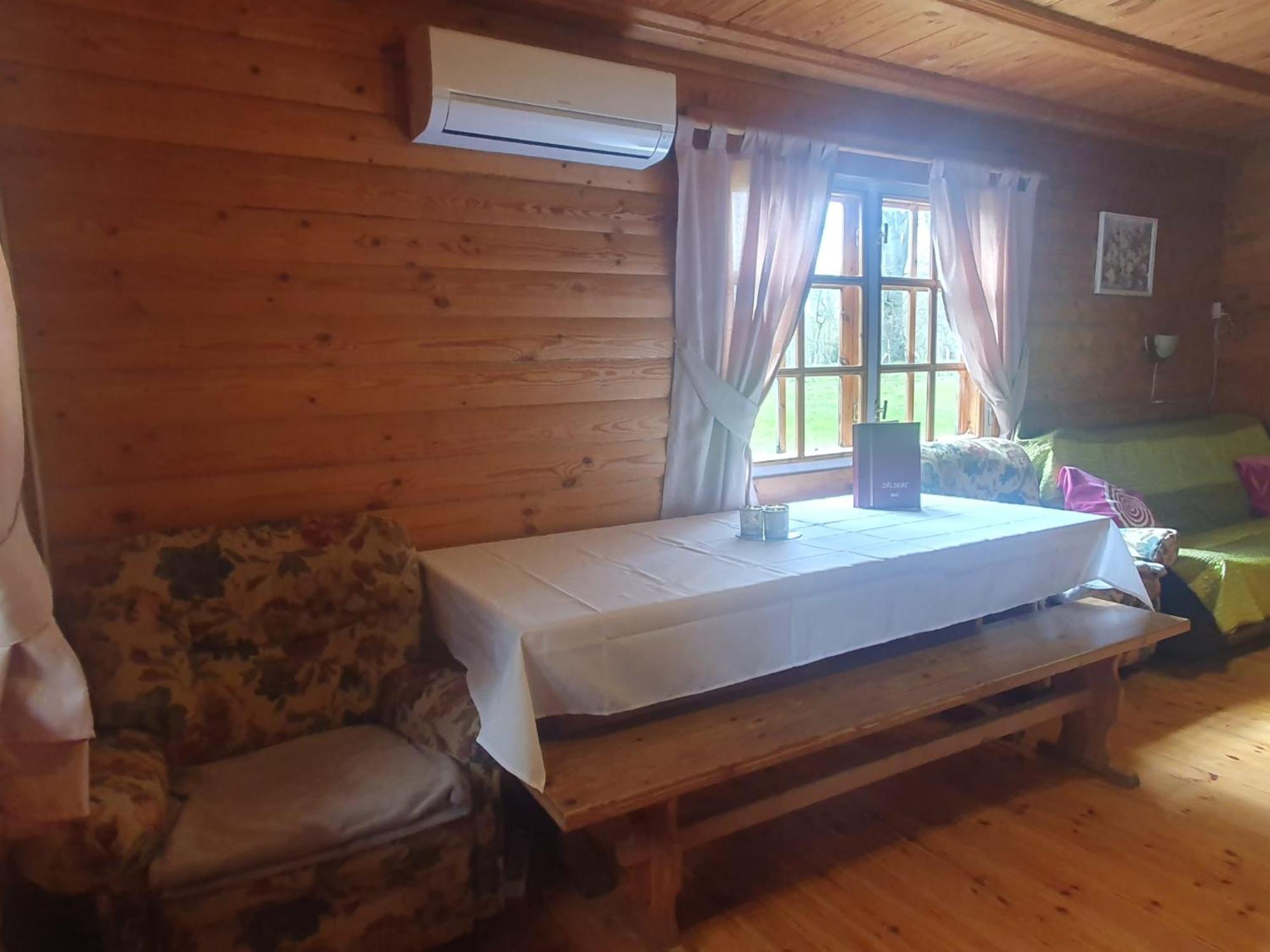 Holiday Home Dalderi Bīriņi Exterior foto